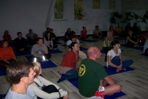 Основные йогические упражнения 