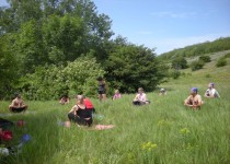 Анна Волова с уроком  для детей 